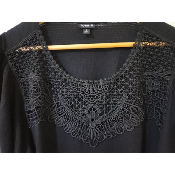 Lace Neck Flutter Sleeve Top by Torrid, black, size 3 - Picture 4 of 7